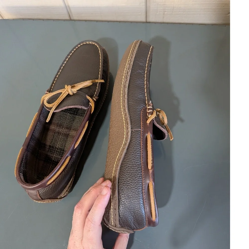 L. L Bean Men's Handsewn Slippers  Flannel-Lined Brown Leather Size 10